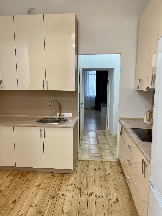 Avangard Kryva Lypa 3 Apart Leópolis Exterior foto